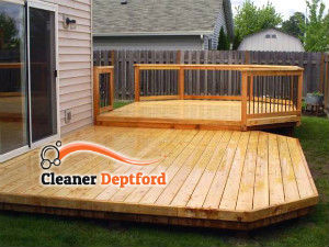 wooden-deck-cleaning-deptford